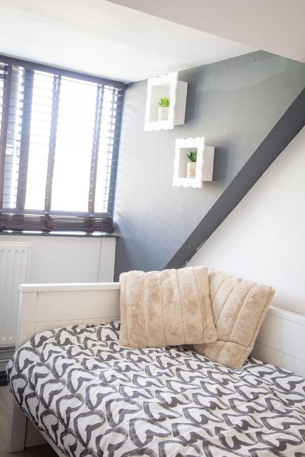Bed and Breakfast Bed And Wine Nonsolovino Reeuwijk Exterior foto