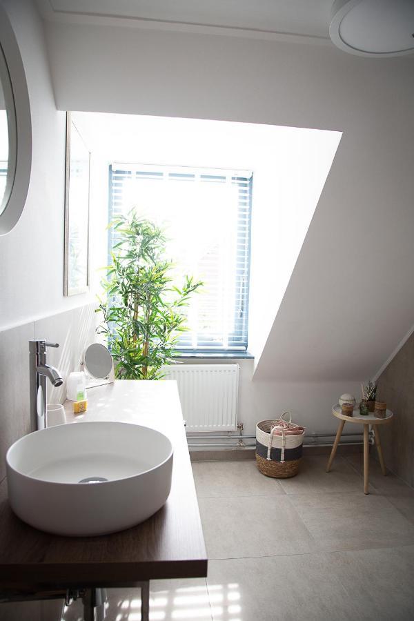 Bed and Breakfast Bed And Wine Nonsolovino Reeuwijk Exterior foto