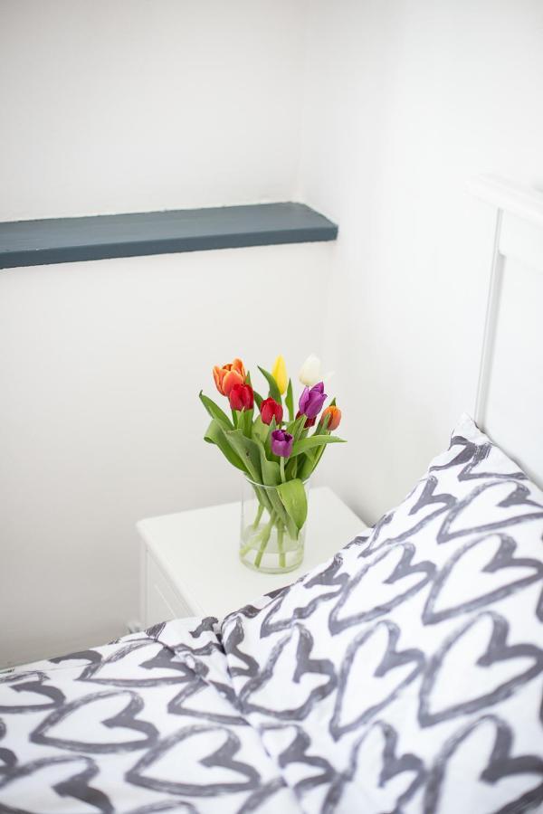 Bed and Breakfast Bed And Wine Nonsolovino Reeuwijk Exterior foto